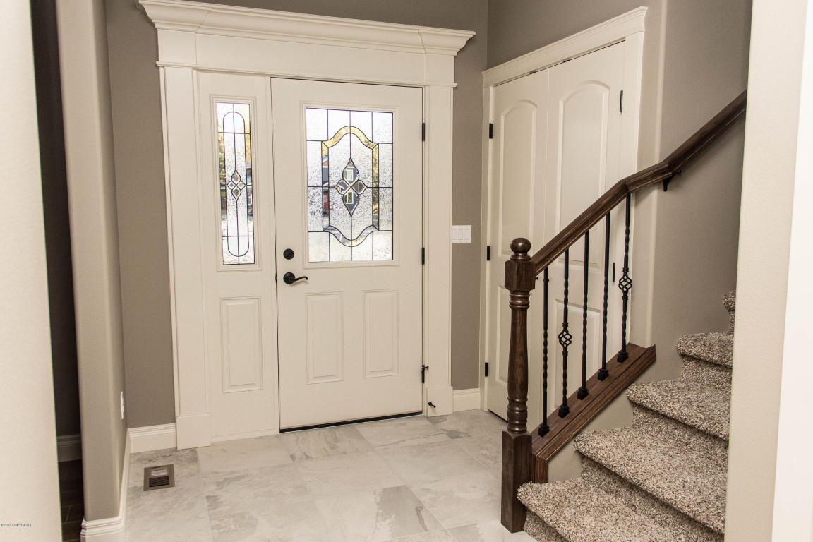 6928 N Trinity View Cir, Palmer, United States 99645