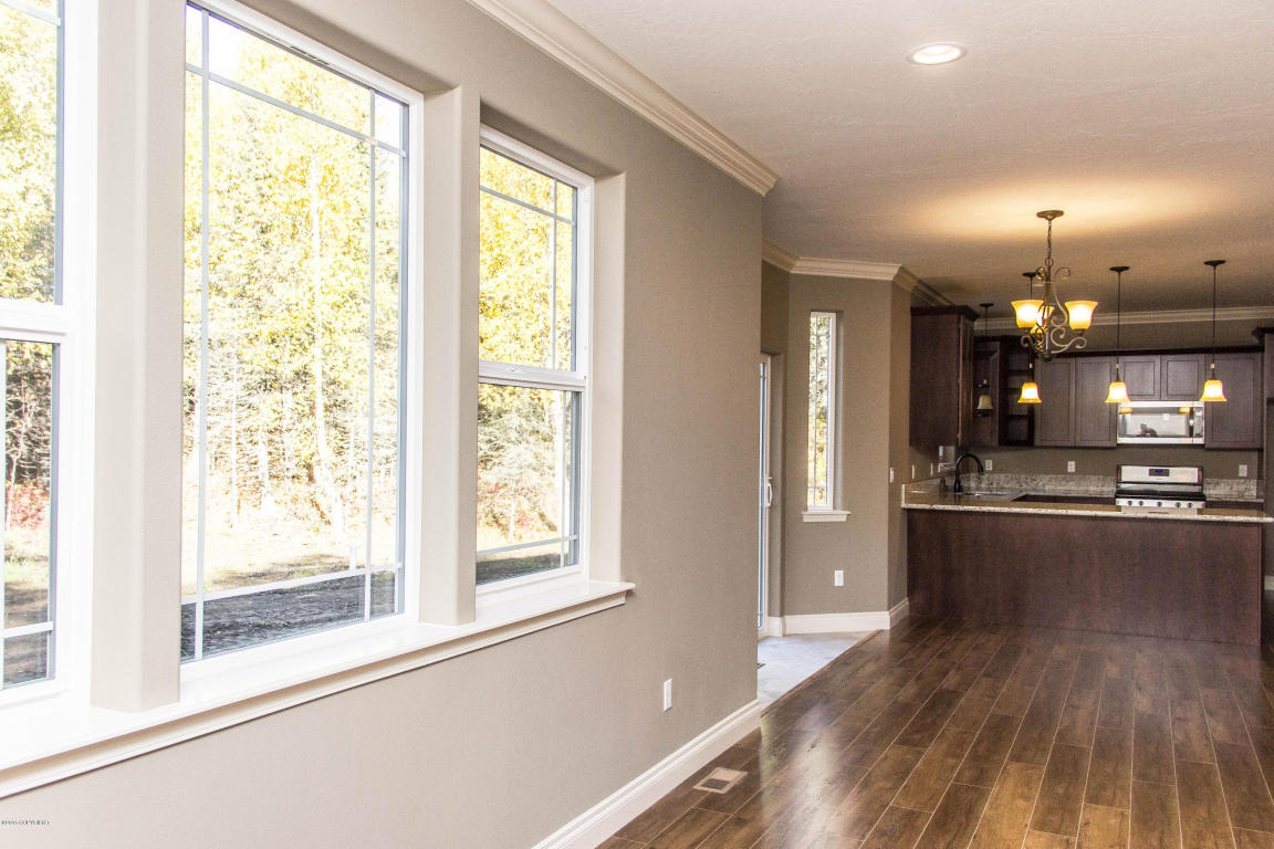 6928 N Trinity View Cir, Palmer, United States 99645