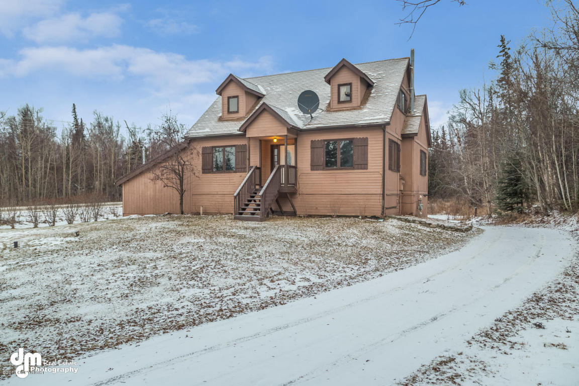 10170 E Ortner Loop, Palmer, AK 99645