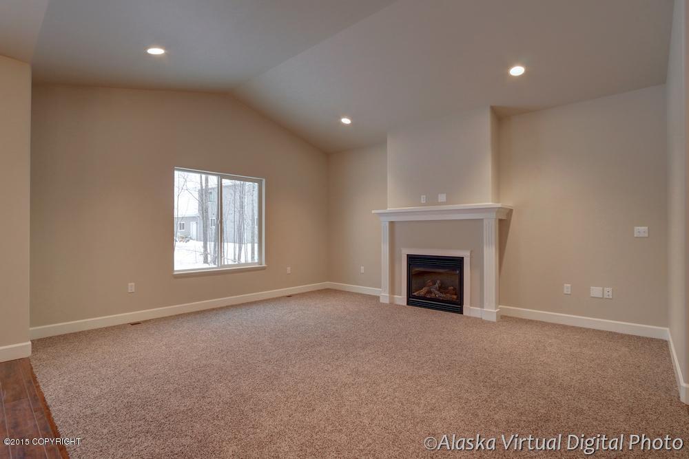 L22 S Arza Circle, Palmer, AK 99645