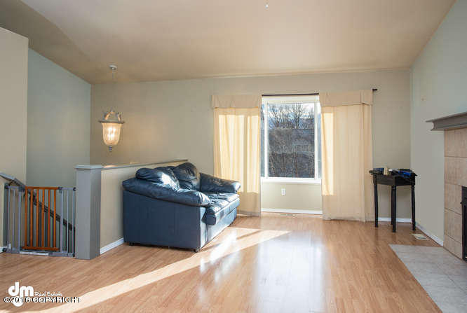 1125 W Woodstock Drive, Palmer, AK 99645