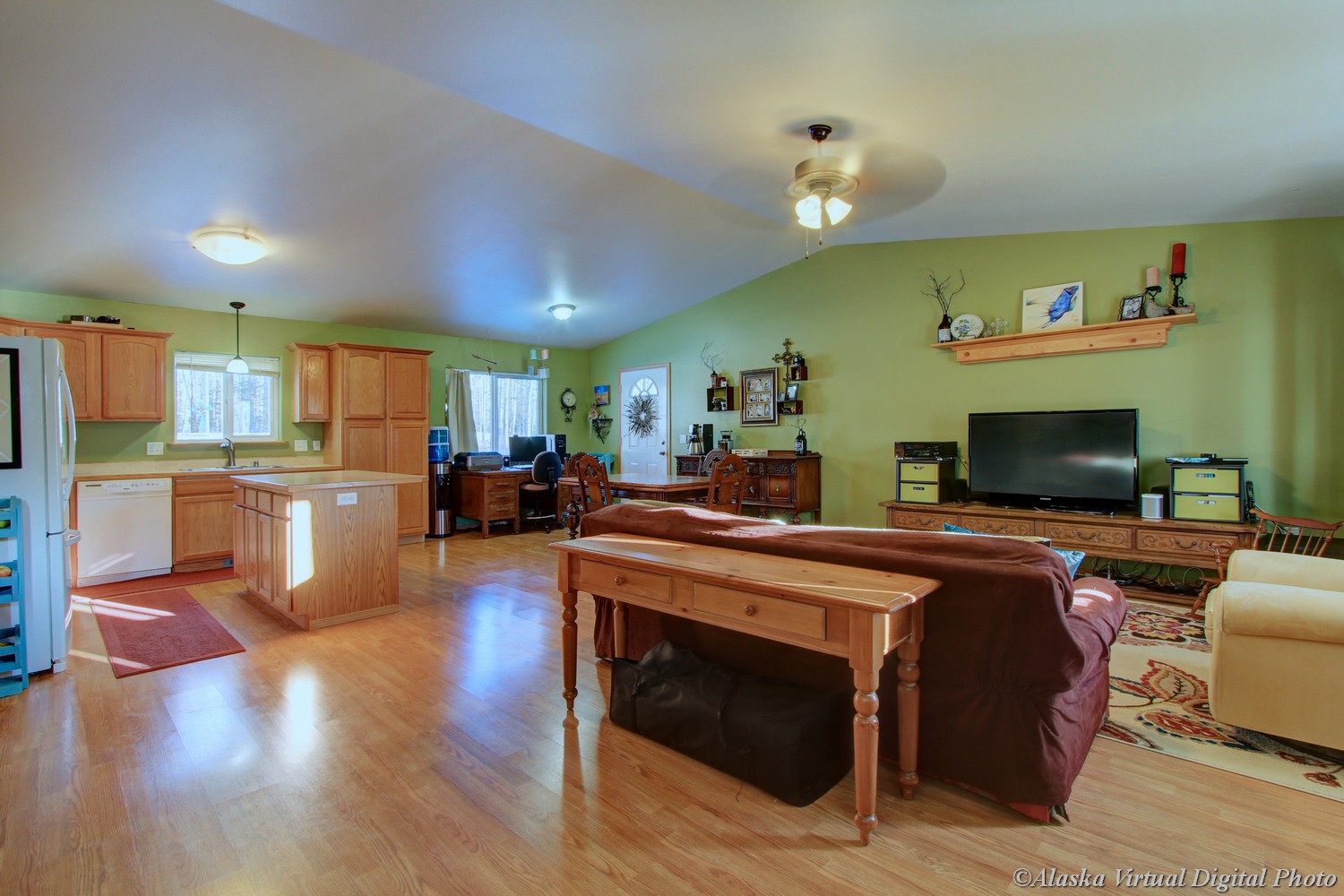 4637 E Big Rock Drive, Wasilla, United States 99645