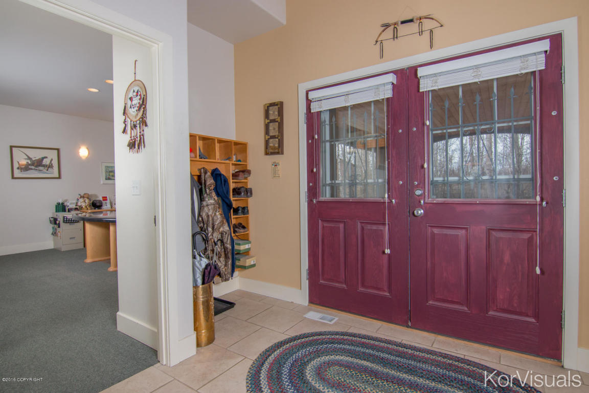800 W Briar Drive, Wasilla, AK 99654