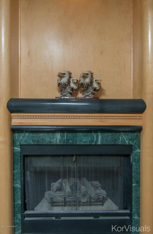 800 W Briar Drive, Wasilla, AK 99654