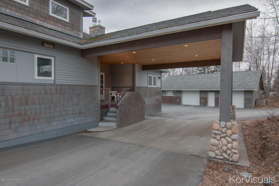 800 W Briar Drive, Wasilla, AK 99654