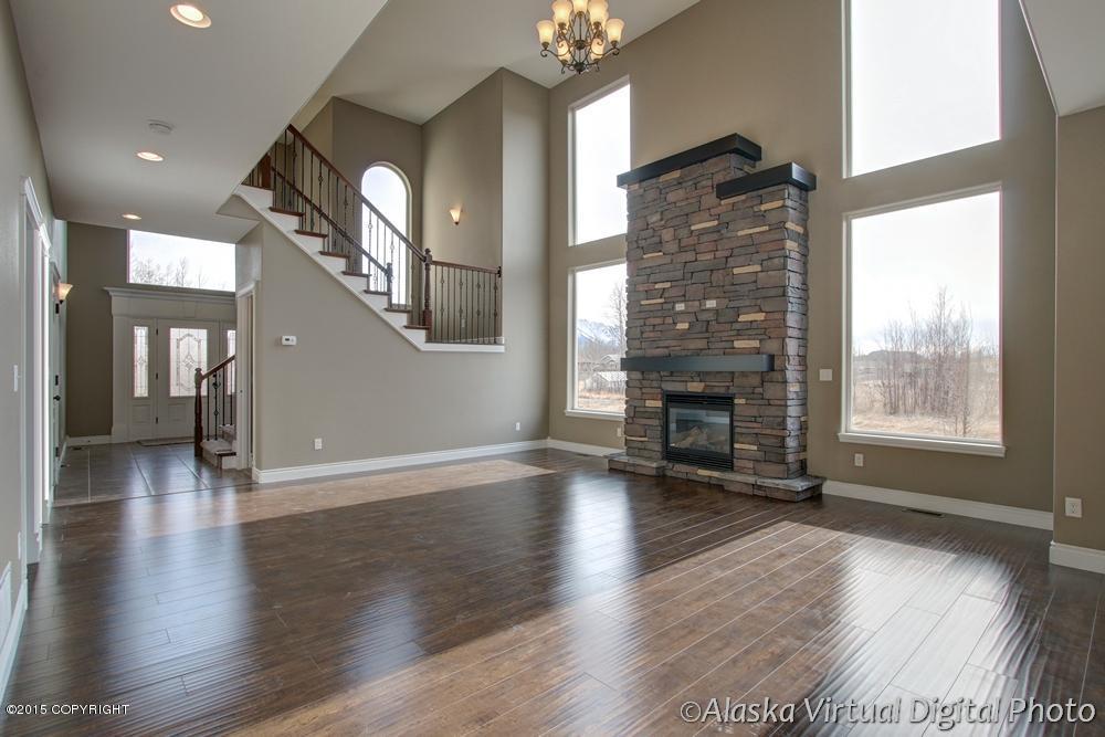 5220 E Loft Circle, Wasilla, AK 99654