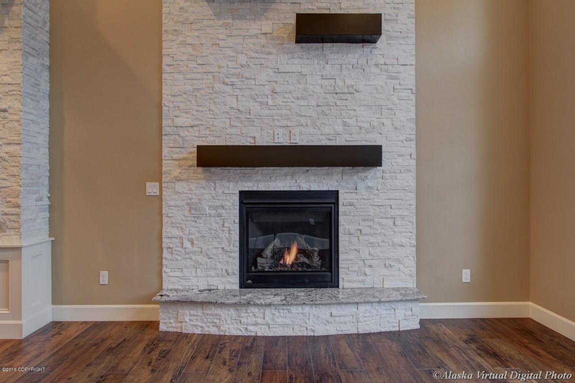 8196 E Splendid View Drive, Wasilla, AK 99654