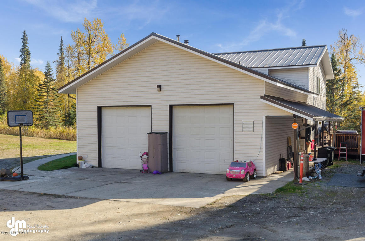 16987 S Dairy Loop, Wasilla, AK 99654