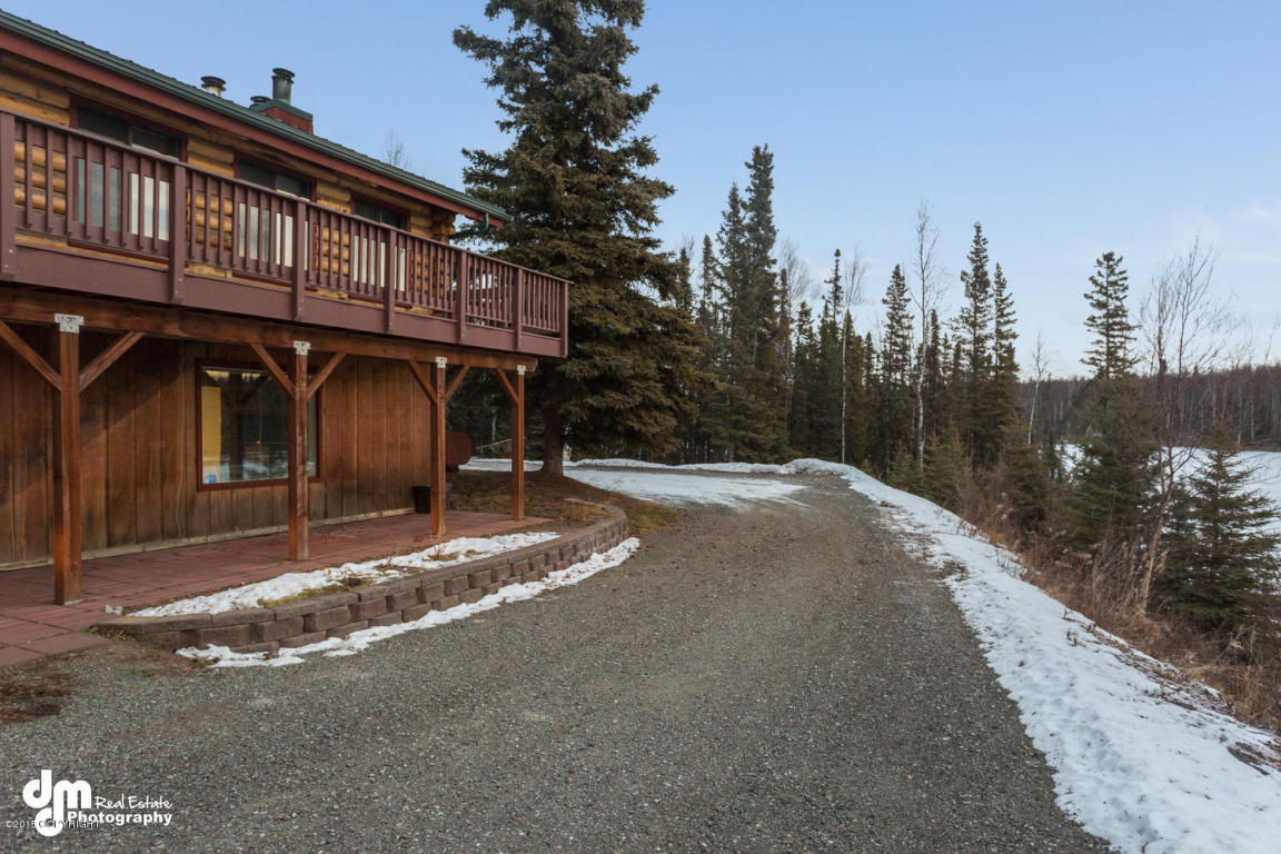 6050 W Robin Hood Lane, Wasilla, AK 99654