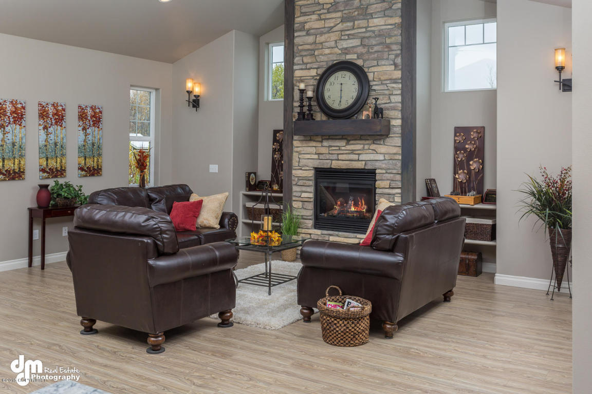 6300 N Kettle Drive, Palmer, AK 99654