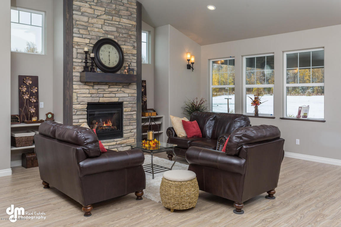 6300 N Kettle Drive, Palmer, AK 99654
