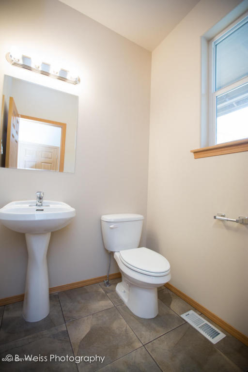 7152 S Hayfield Road, Wasilla, AK 99654