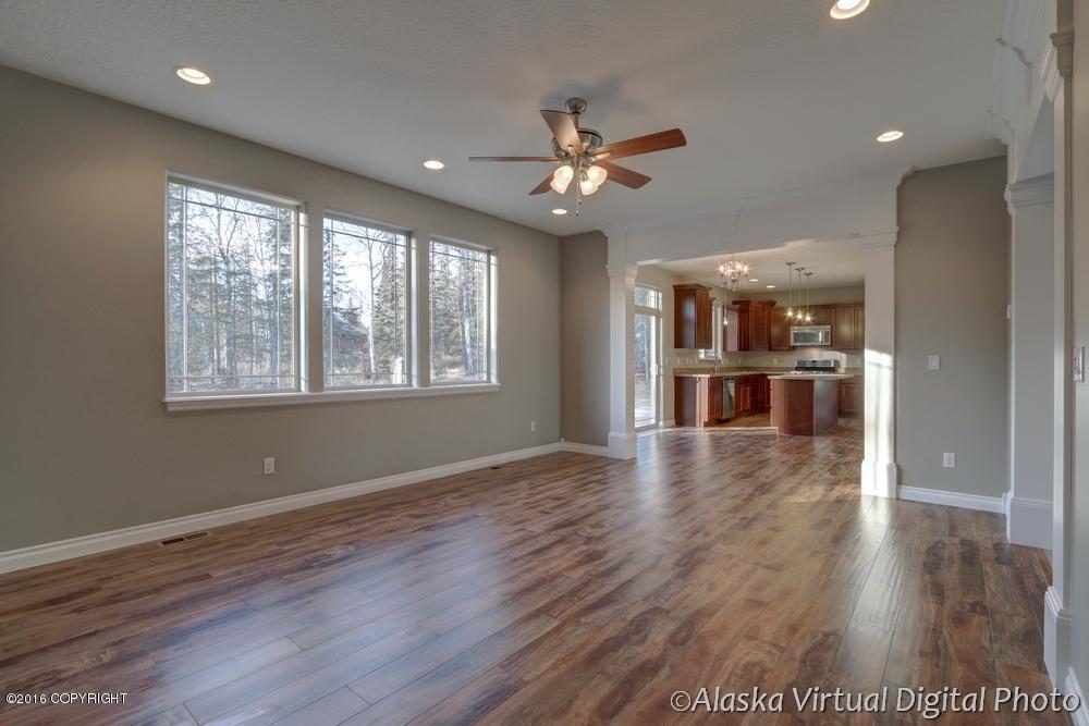 212 W Celtic Circle, Wasilla, AK 99654