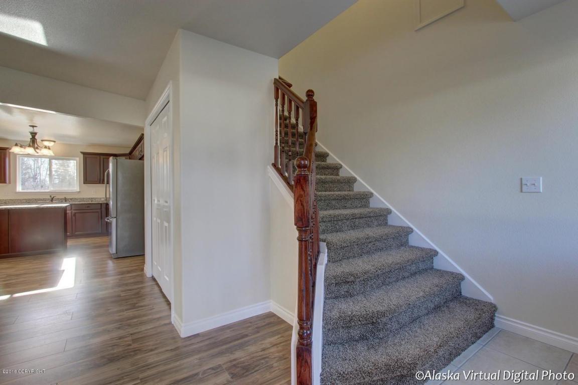4710 E Mosswood Drive, Wasilla, AK 99654