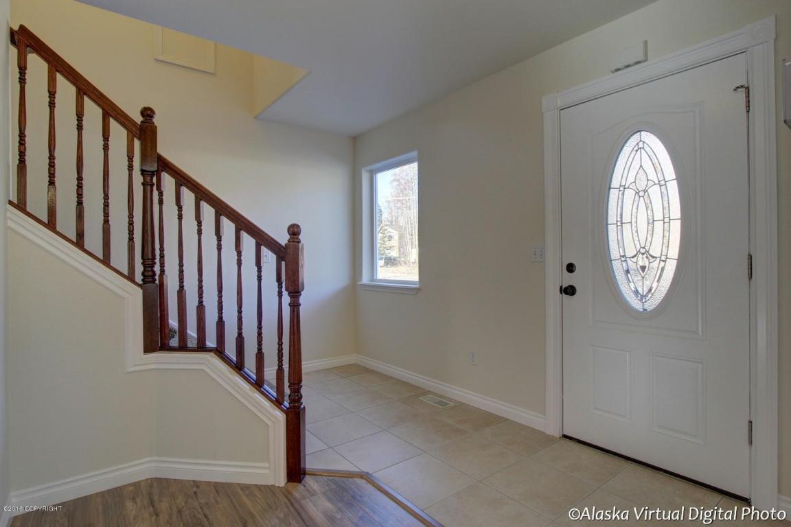 4710 E Mosswood Drive, Wasilla, AK 99654