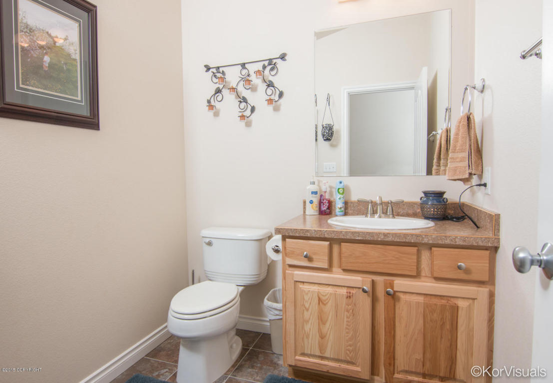 931 E Fairview Loop, Wasilla, AK 99654
