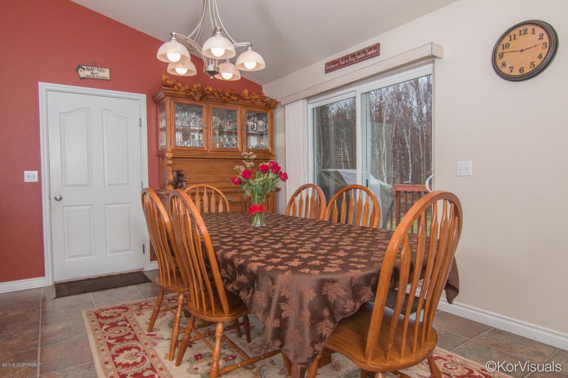 931 E Fairview Loop, Wasilla, AK 99654