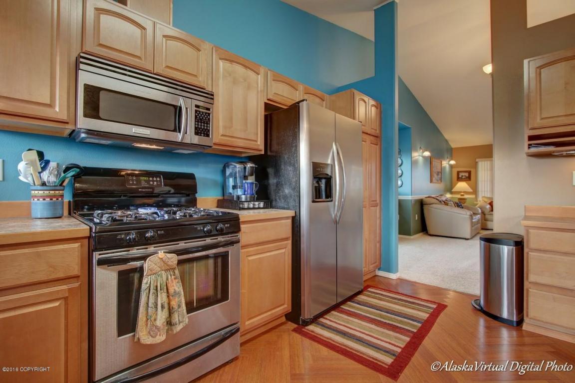 326 N Tiffany Dr, Wasilla, United States 99654