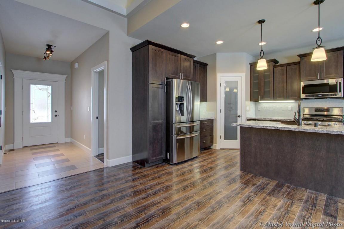 5929 N Telluride Cir, Wasilla, United States 99654