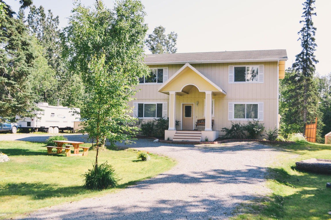 460 E Silver Fox Lane, Wasilla, AK 99654