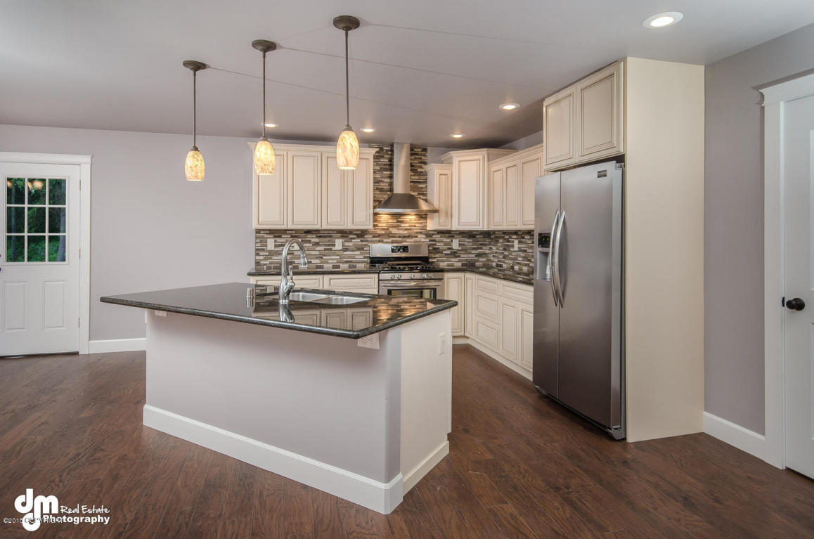 6441 S Viewport Way, Wasilla, AK 99654