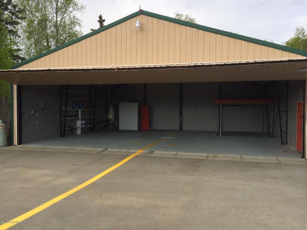 7060 E Beechcraft Road, Wasilla, AK 99654