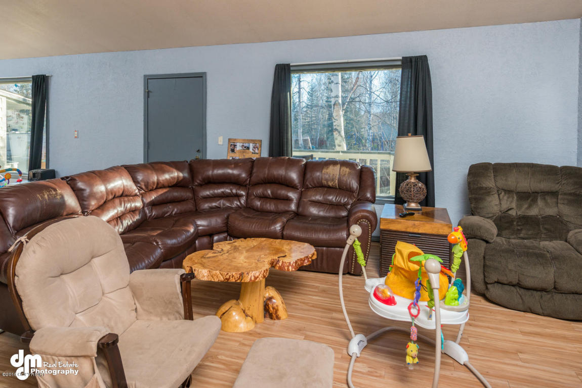 1470 N Grubstake Drive, Wasilla, AK 99654