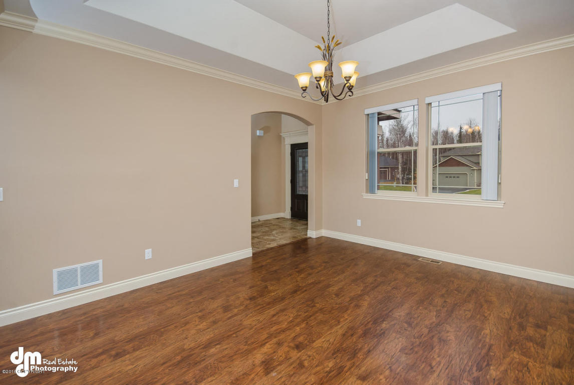 181 W Riverdance Circle, Wasilla, AK 99654