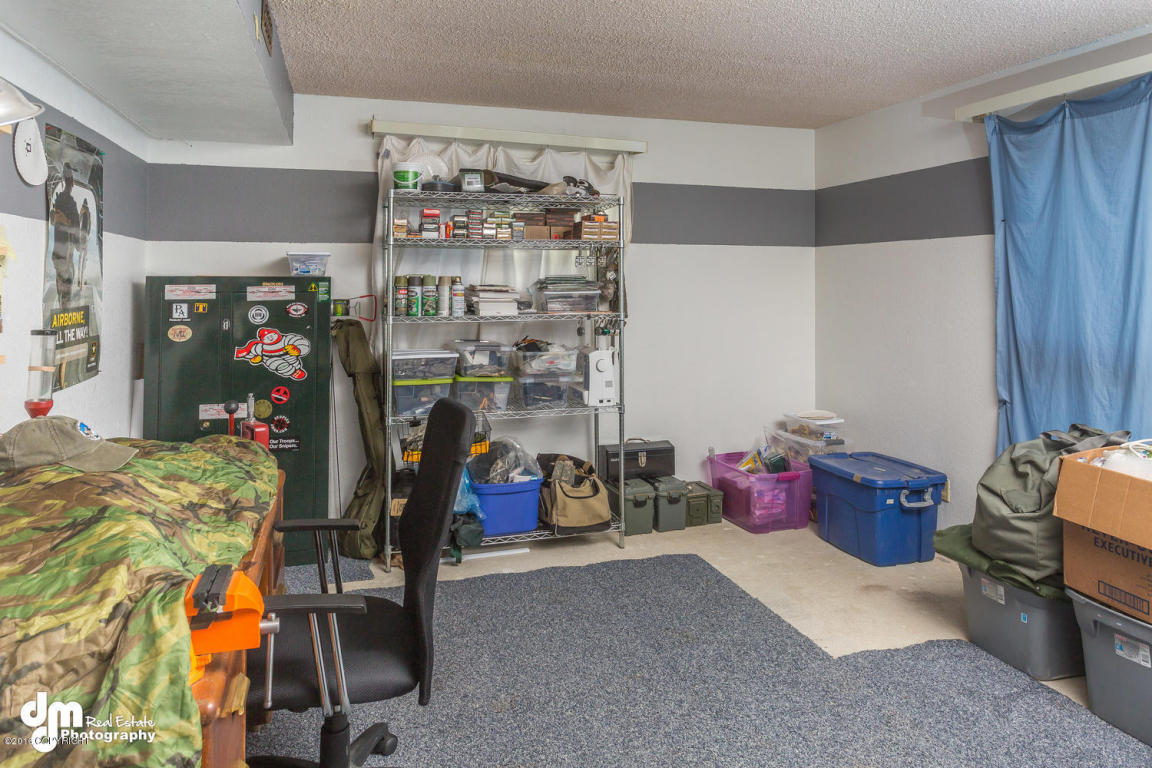 1151 N Leatherleaf Loop, Wasilla, United States 99654