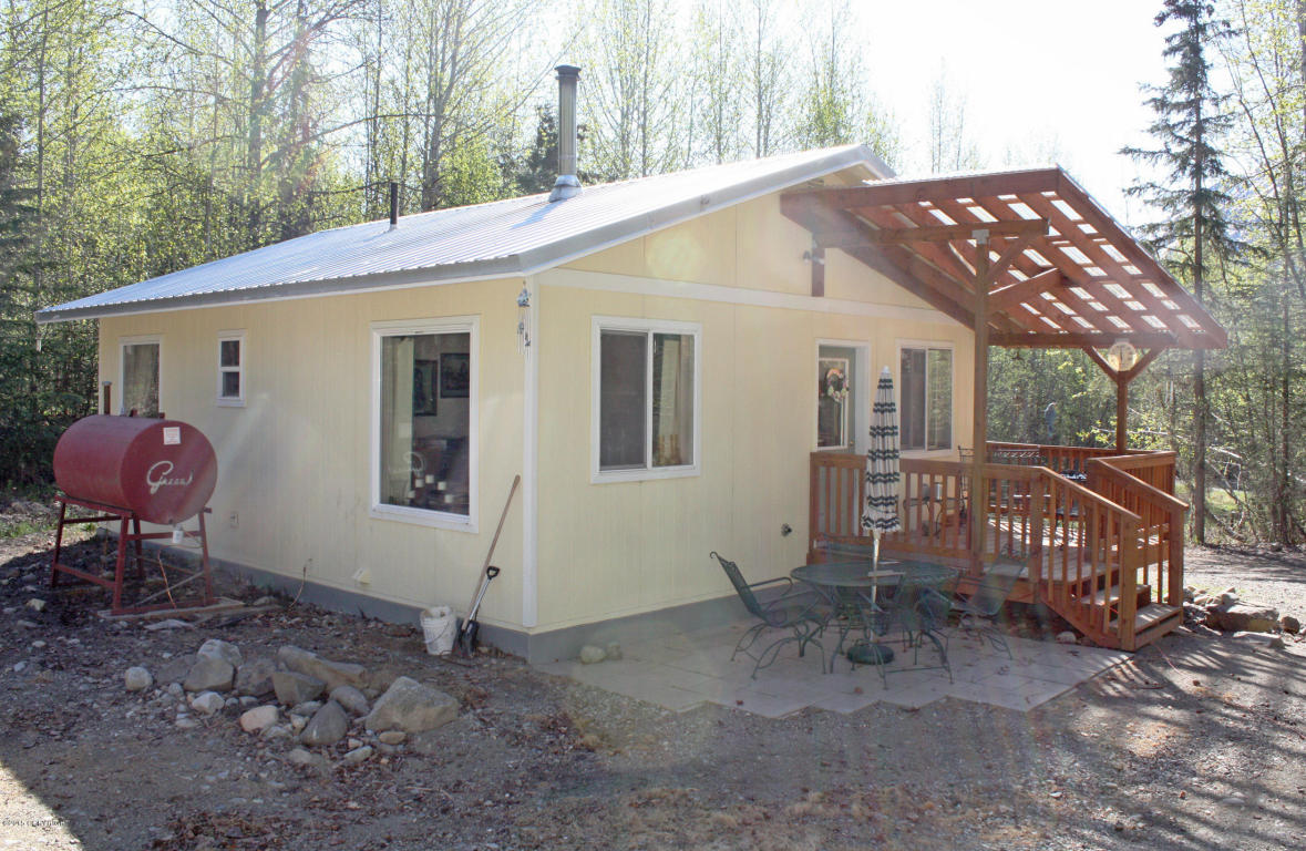 18235 E Chickaloon Road, Chickaloon, AK 99674