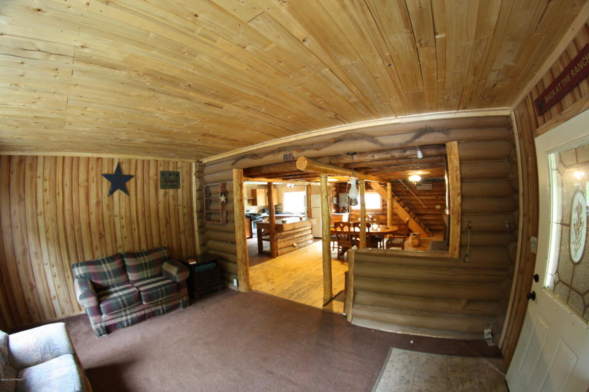 25654 S Wolf Track Road, Talkeetna, AK 99676