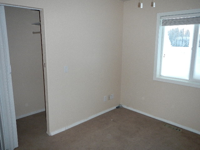1078 Shoshone DrNorth Pole, AK, 99705Fairbanks North Star County