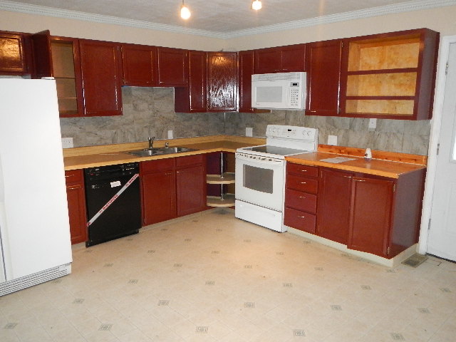 1078 Shoshone DrNorth Pole, AK, 99705Fairbanks North Star County