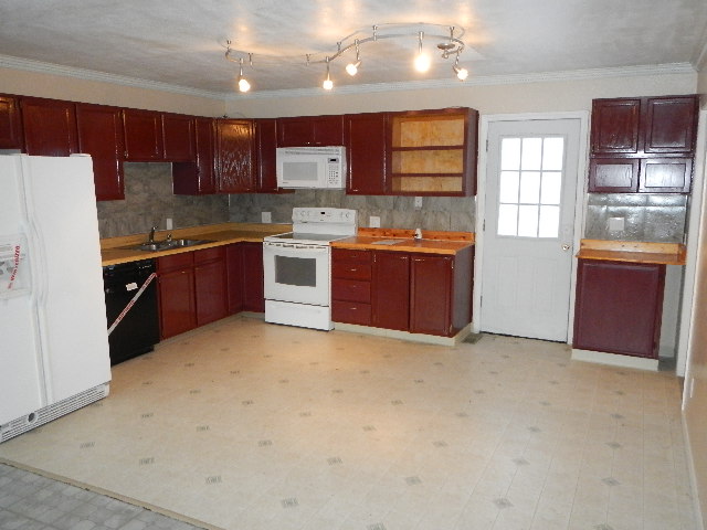 1078 Shoshone DrNorth Pole, AK, 99705Fairbanks North Star County
