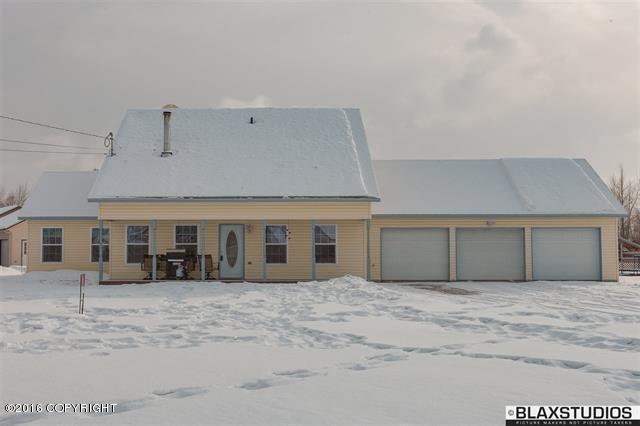 2578 Ford Street, North Pole, AK 99705