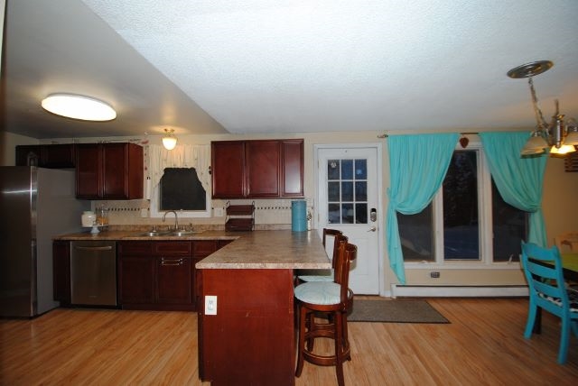 741 RIDGE LOOP ROAD, Fairbanks, United States 99705