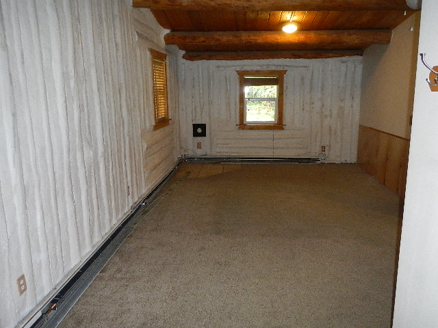 2406 Schutzen StNorth Pole, AK, 99705Fairbanks North Star County