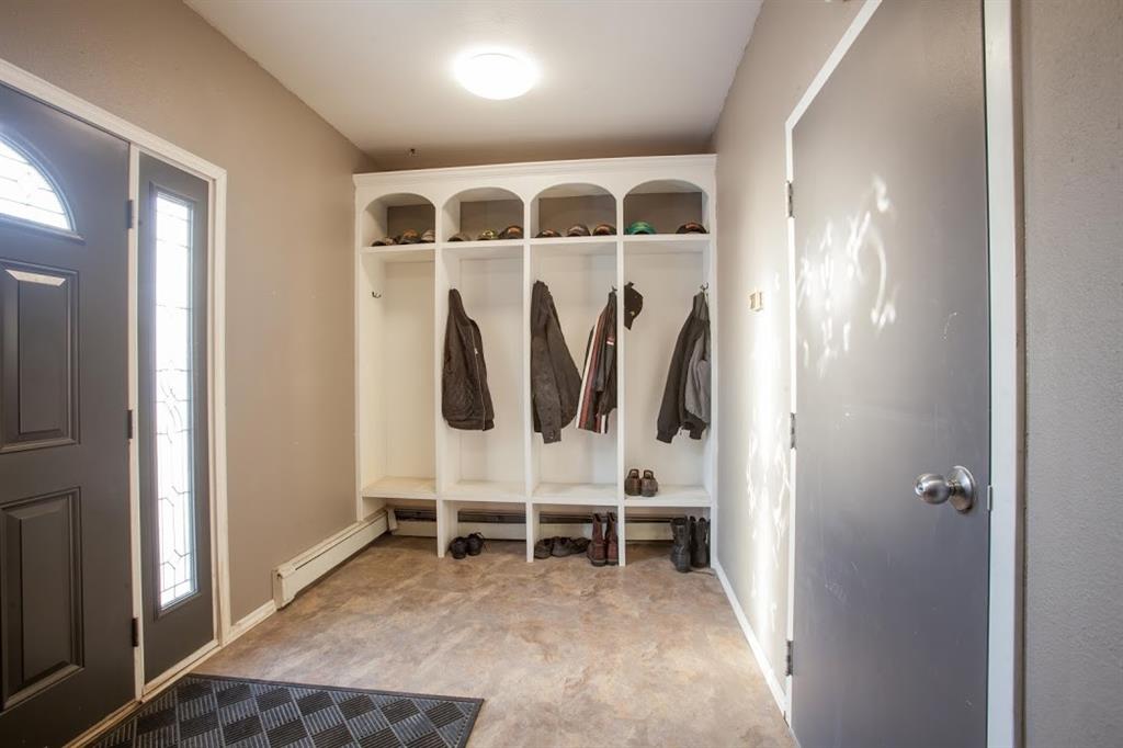 3494 Silverleaf Avenue, North Pole, United States 99705