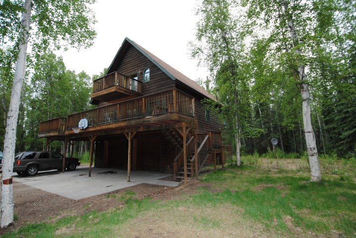 2414 LAURA WAY, Fairbanks, United States 99705
