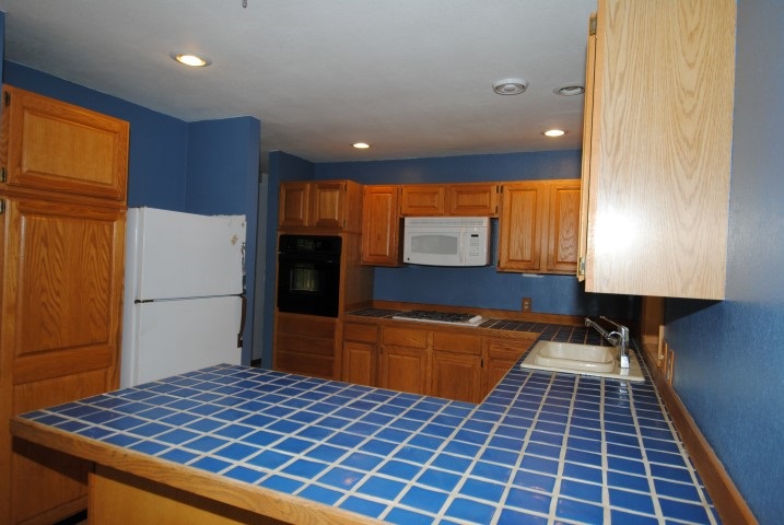 2414 LAURA WAY, Fairbanks, United States 99705