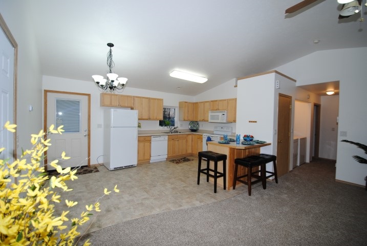 841 SHELLINGER STREET, North Pole, United States 99705