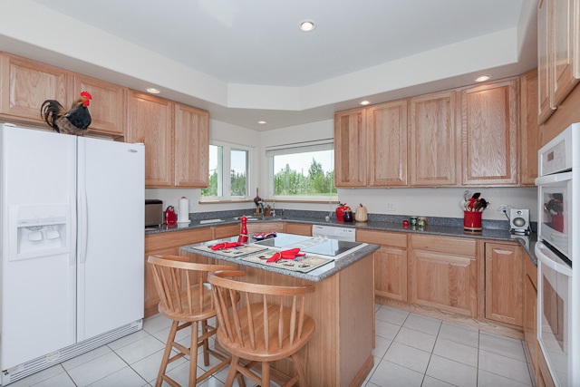 2545 Twin Lakes Drive, Fairbanks, AK 99709