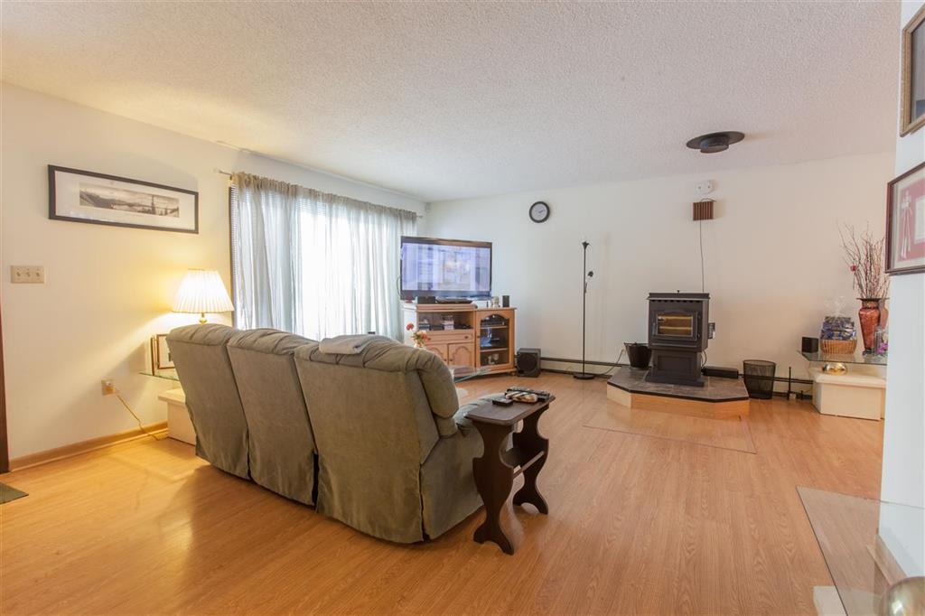 4616 Stanford Drive, Fairbanks, United States 99709
