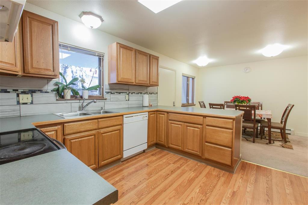 1257 Sutton Loop, Fairbanks, United States 99709