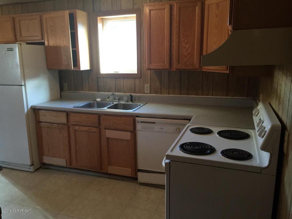 605-607 E D Street, Nome, AK 99762