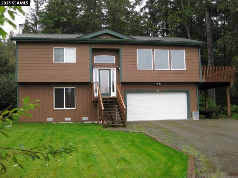 9841 Nine Mile Creek Road, Juneau, United States 99801