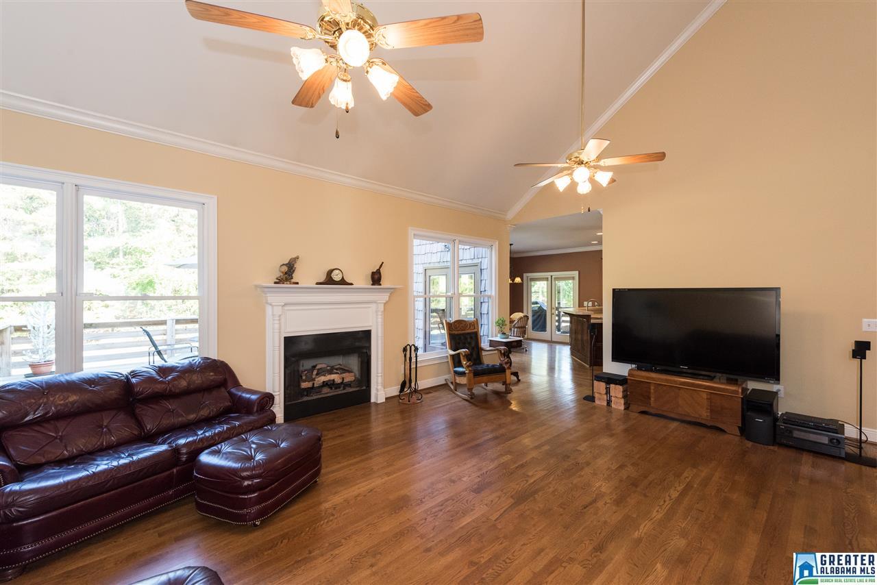 131 EQUESTRIAN DR, Alabaster, AL 35007