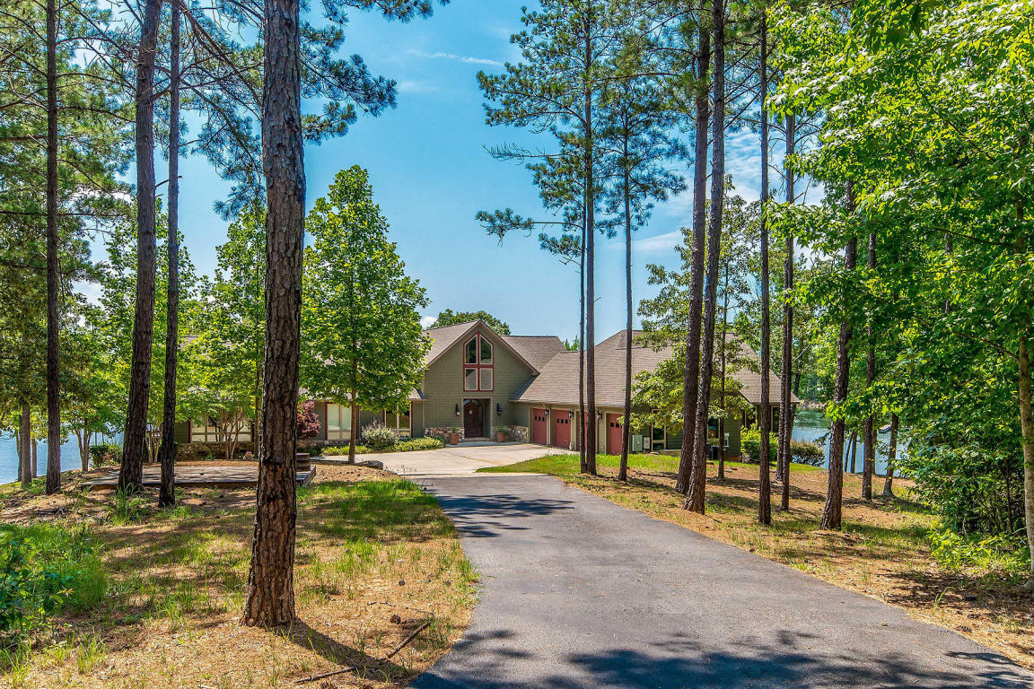 55 Stoney Ridge, Alexander City, AL 35010
