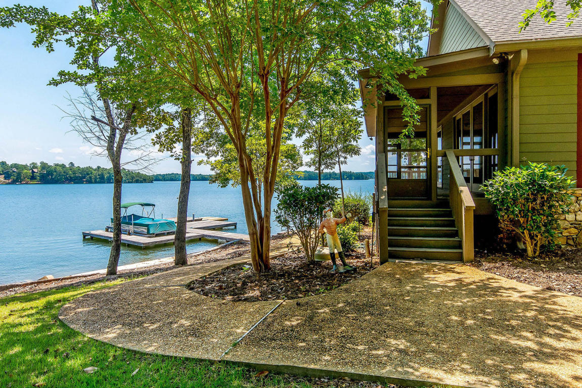 55 Stoney Ridge, Alexander City, AL 35010