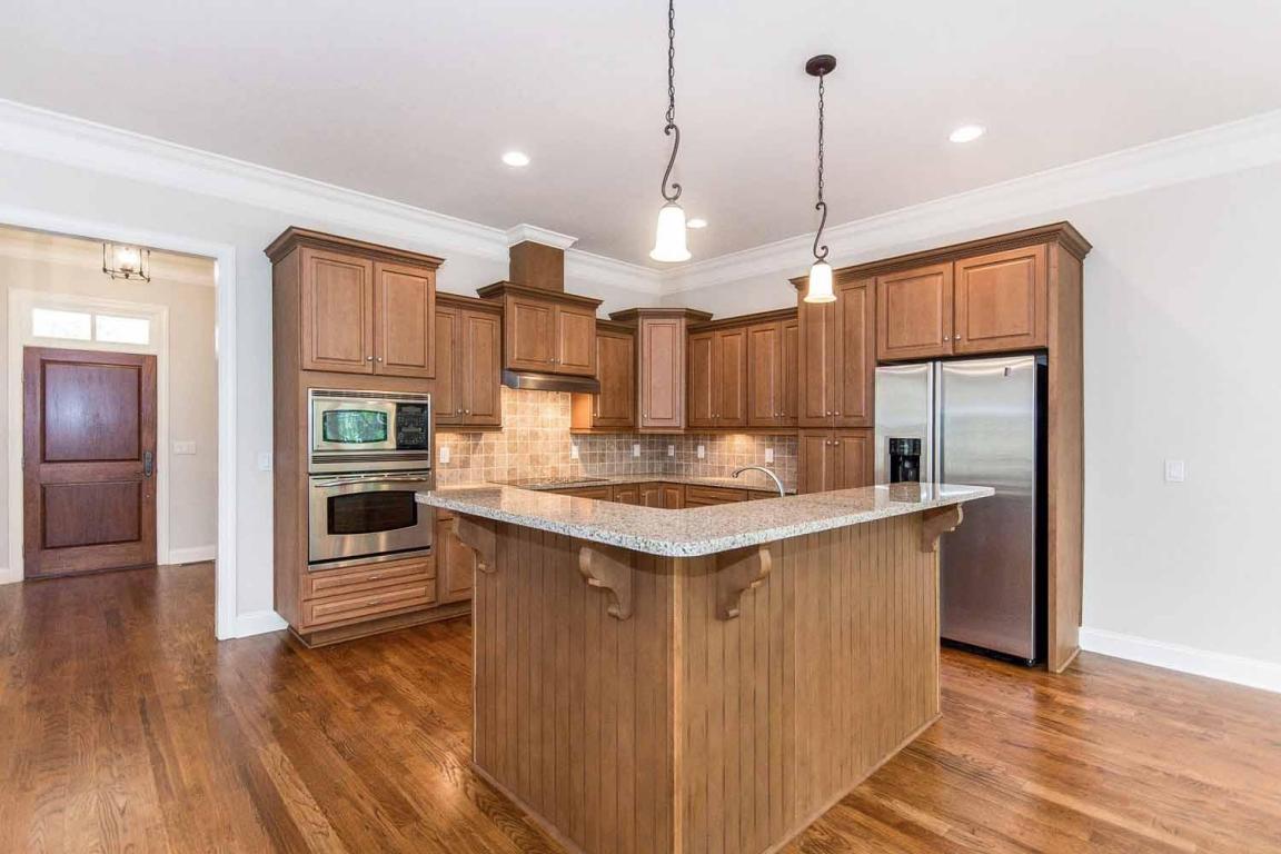 27 Glynmere Place, Alexander City, AL 35010